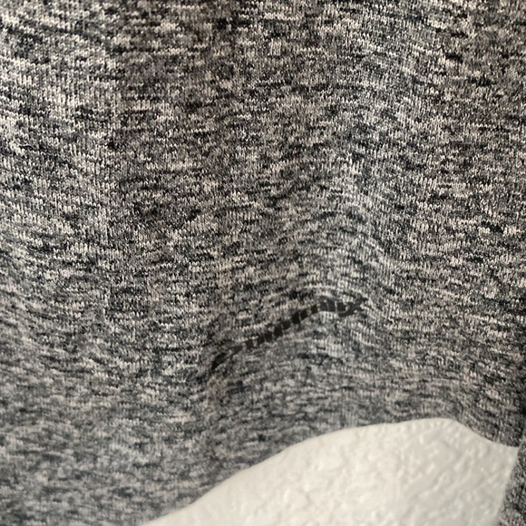 Oakley Lightweight Half-zip Hooded Pullover - Picture 6 of 9